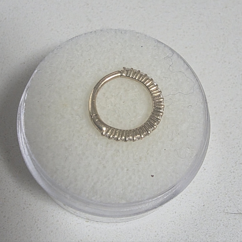Buddha Jewelry Radiant Clicker 5/16" 18g Yellow Gold with CZ - Picture 2 of 4